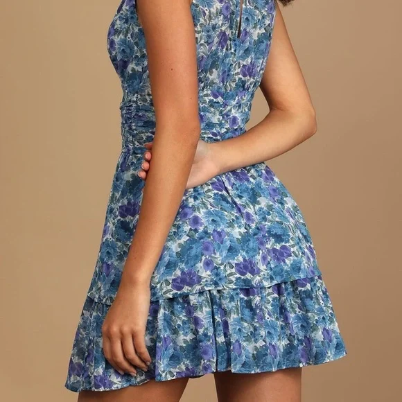 LULUS Sweet Type of Love Blue Floral Print Ruffle Tiered Mini Dress V-Neck Small - Picture 3 of 10
